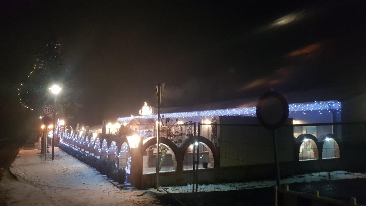 Baalberge Zimmervermietung Zahn المظهر الخارجي الصورة